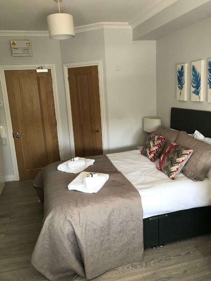 Berkshire Serviced Apartment Helena 12 Reading Extérieur photo